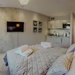 Apartamento Silence Triventi Cristal