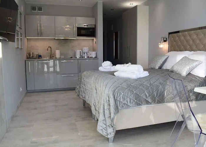 Apartment Silence Triventi Cristal *