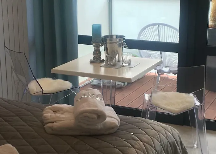 Silence Triventi Cristal Lejlighed